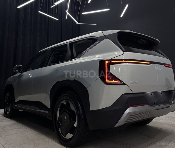 Kia EV5-13