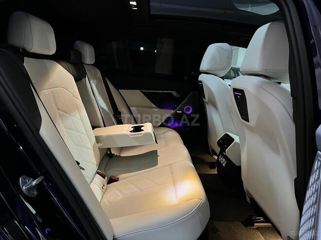 BMW i5 2023, 7,700 km - 0.0 l - Bakı