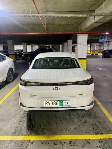 Changan Qiyuan A05 2025, 0 km - 1.5 l - Bakı