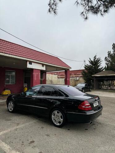 Mercedes E 240 2002, 513,000 km - 2.6 l - Bakı