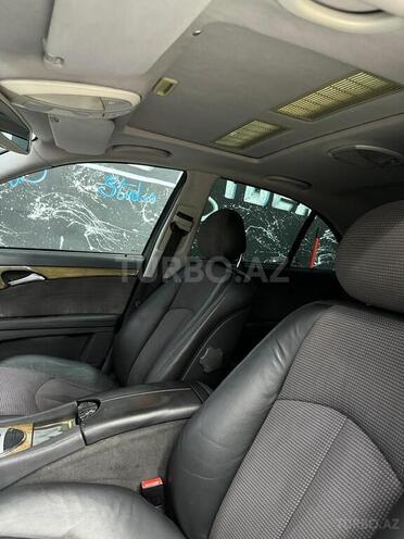 Mercedes E 240 2002, 513,000 km - 2.6 l - Bakı