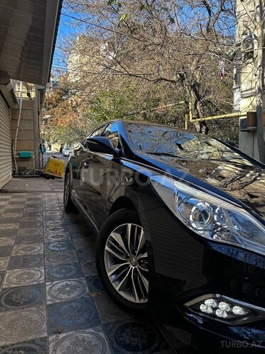 Hyundai Grandeur 2015, 205,430 km - 2.2 l - Bakı