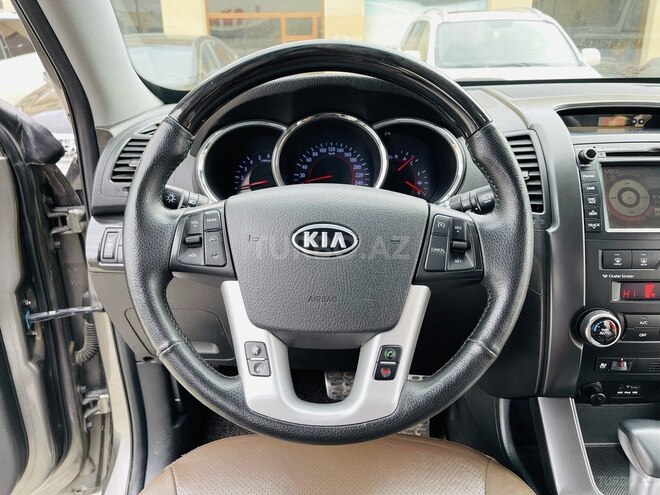 Kia Sorento-10