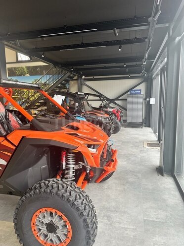 Polaris RZR Pro R Ultimate-18