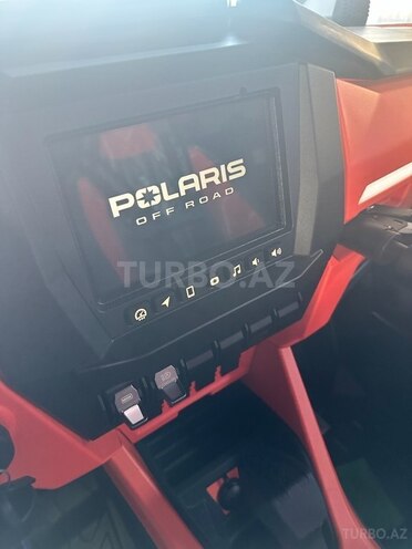 Polaris RZR Pro R Ultimate-13