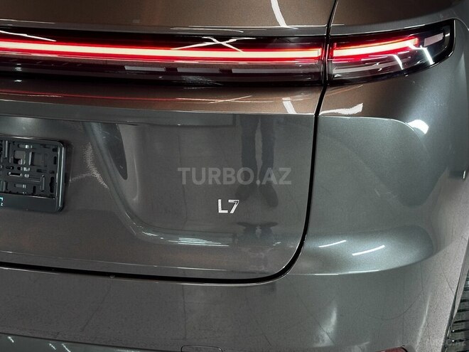Li Auto L7 2025, 0 km - 1.5 l - Bakı