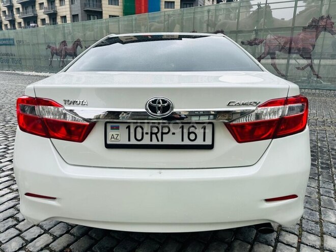 Toyota Camry 2013, 132,000 km - 2.5 л - Bakı