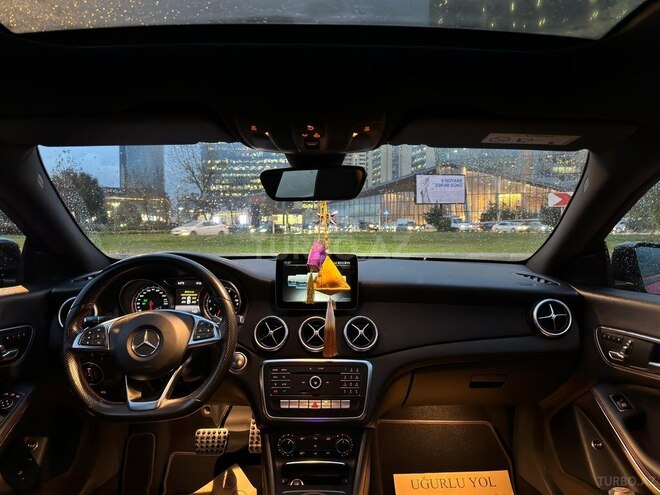 Mercedes CLA 250 4MATIC 2017, 95,000 km - 2.0 l - Bakı