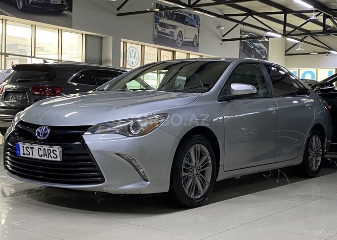Toyota Camry-3