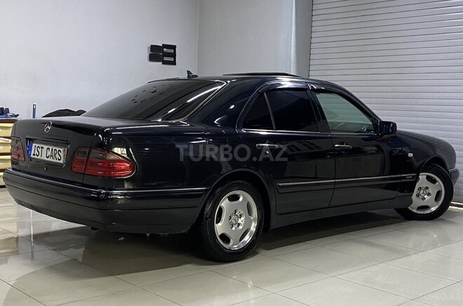 Mercedes E 280 1997, 272,000 km - 2.8 l - Sumqayıt