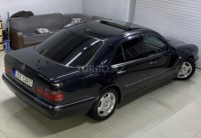 Mercedes E 280 1997, 272,000 km - 2.8 l - Sumqayıt
