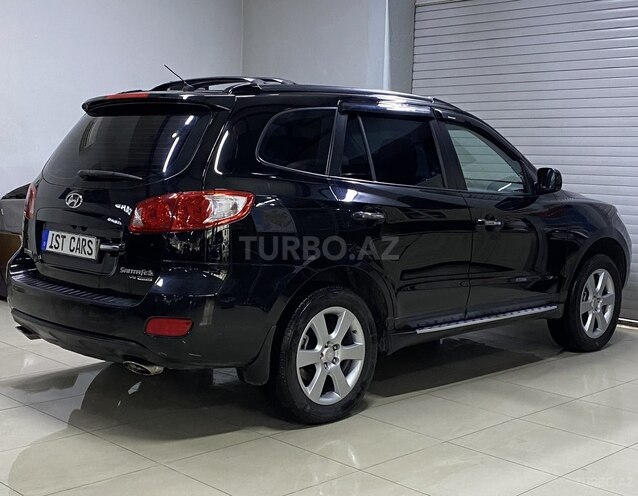 Hyundai Santa Fe-11