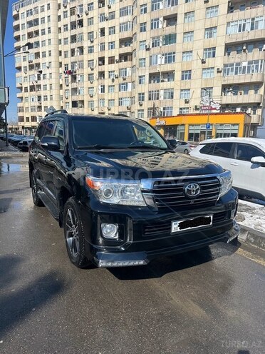 Toyota Land Cruiser-2