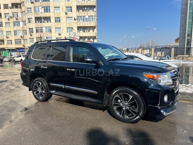 Toyota Land Cruiser-13