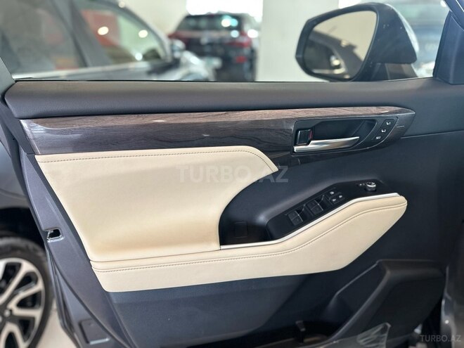 Toyota Highlander 2024, 0 km - 2.5 л - Bakı