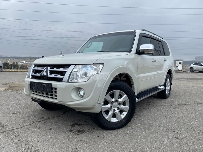 Mitsubishi Pajero 2013, 189,252 km - 3.5 l - Bakı