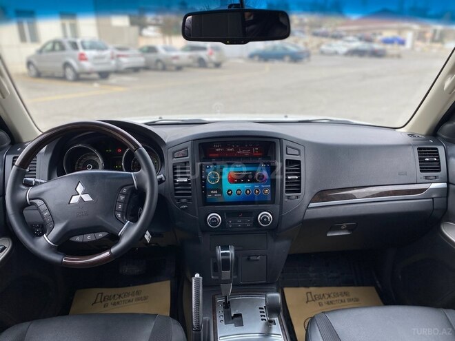 Mitsubishi Pajero 2013, 189,252 km - 3.5 l - Bakı