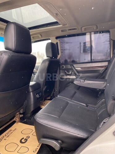 Mitsubishi Pajero 2013, 189,252 km - 3.5 l - Bakı