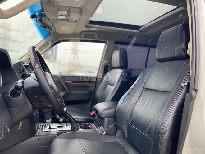 Mitsubishi Pajero 2013, 189,252 km - 3.5 l - Bakı