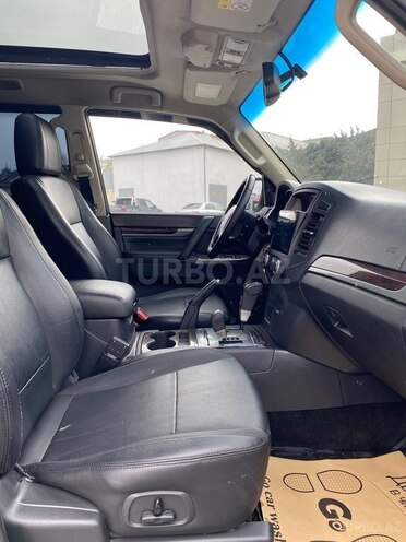 Mitsubishi Pajero 2013, 189,252 km - 3.5 l - Bakı