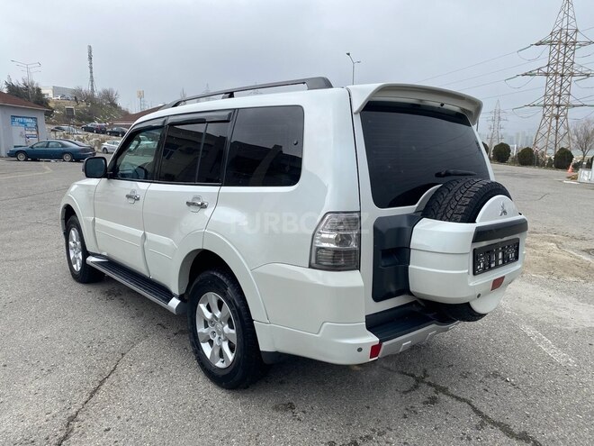 Mitsubishi Pajero 2013, 189,252 km - 3.5 l - Bakı
