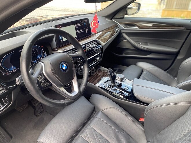BMW 530e 2023, 48,700 km - 2.0 l - Bakı