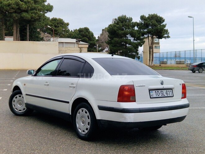 Volkswagen Passat 2000, 271,515 km - 1.8 l - Sumqayıt