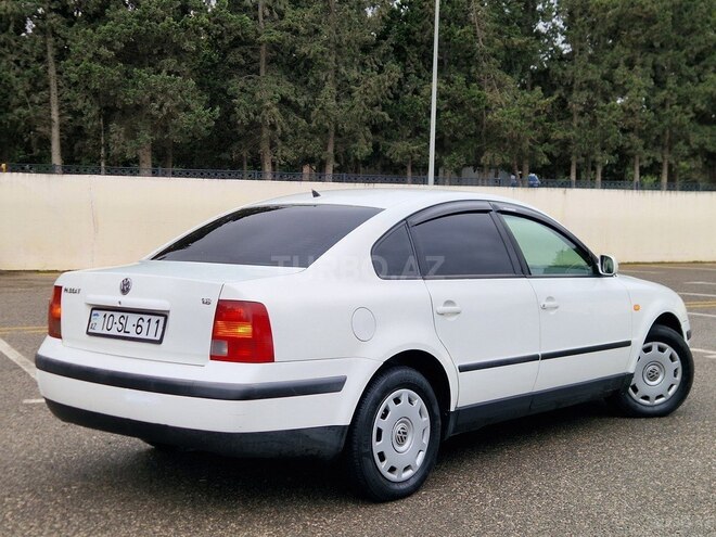 Volkswagen Passat 2000, 271,515 km - 1.8 l - Sumqayıt