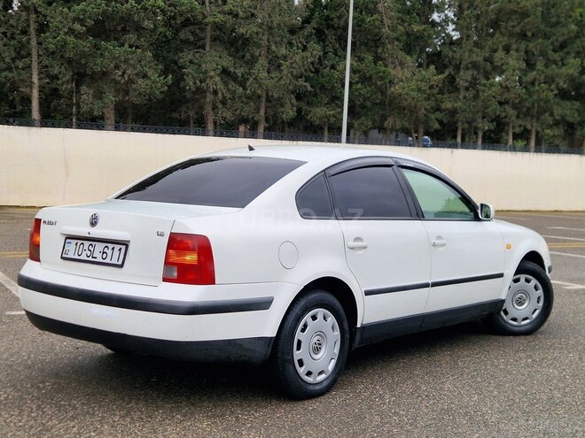 Volkswagen Passat 2000, 271,515 km - 1.8 l - Sumqayıt