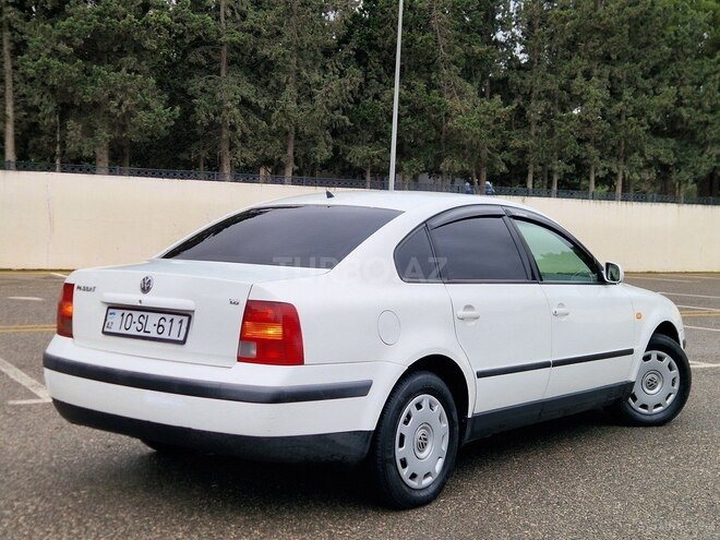 Volkswagen Passat 2000, 271,515 km - 1.8 l - Sumqayıt