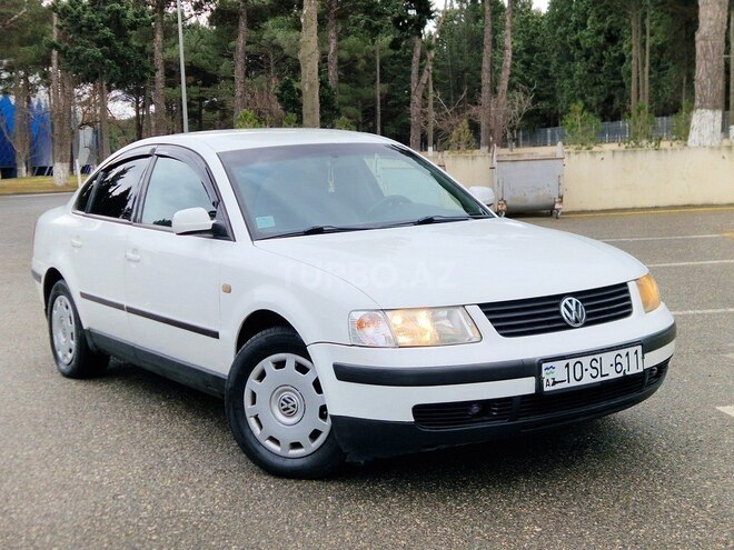 Volkswagen Passat 2000, 271,515 km - 1.8 l - Sumqayıt