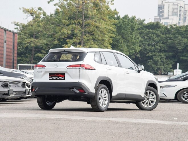 Toyota  2025, 0 km - 2.0 l - Bakı