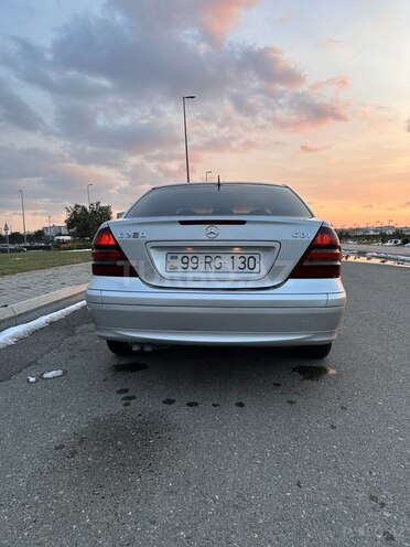 Mercedes C 220 d 2005, 370,000 km - 2.2 л - Bakı