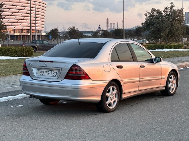 Mercedes C 220 d 2005, 370,000 km - 2.2 л - Bakı