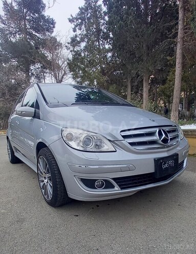 Mercedes B 170 2006, 137,000 km - 1.7 l - Bakı