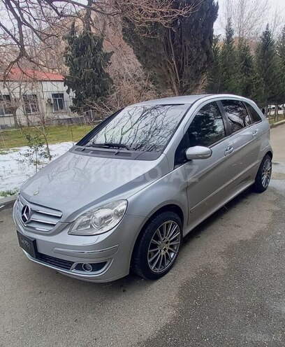 Mercedes B 170 2006, 137,000 km - 1.7 l - Bakı
