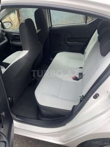 Toyota Aqua 2016, 34,200 km - 1.5 l - Bakı