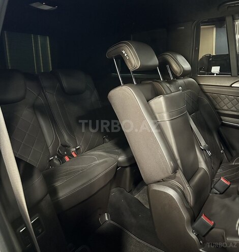 Mercedes GLS 500 4MATIC 2018, 107,000 km - 4.7 l - Bakı