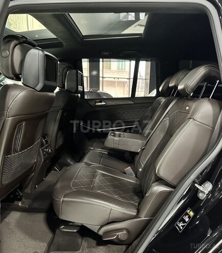 Mercedes GLS 500 4MATIC 2018, 107,000 km - 4.7 l - Bakı