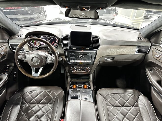 Mercedes GLS 500 4MATIC 2018, 107,000 km - 4.7 l - Bakı