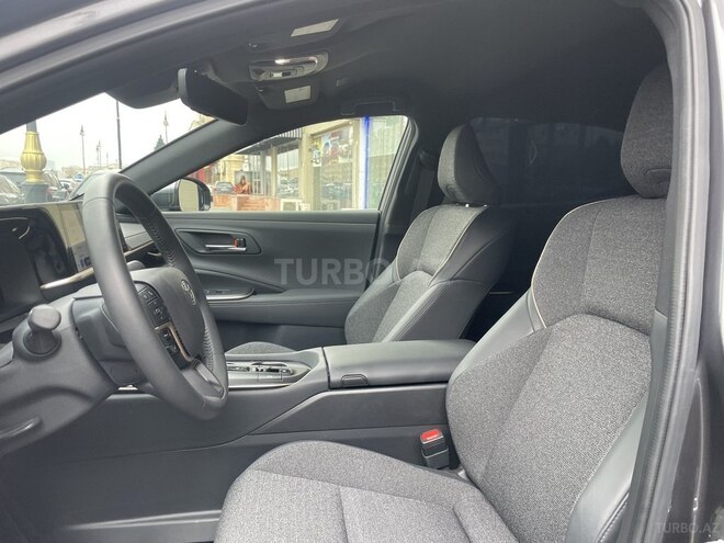 Toyota Crown 2023, 1,000 km - 2.5 l - Bakı