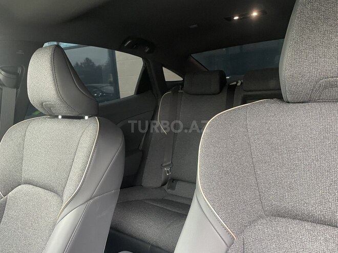 Toyota Crown 2023, 1,000 km - 2.5 l - Bakı