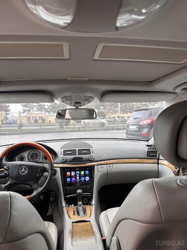 Mercedes E 350 4MATIC-9