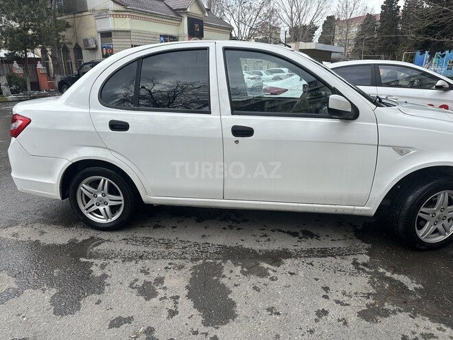 Saipa Saina-4