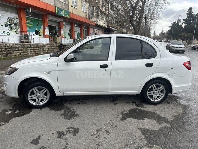 Saipa Saina-3