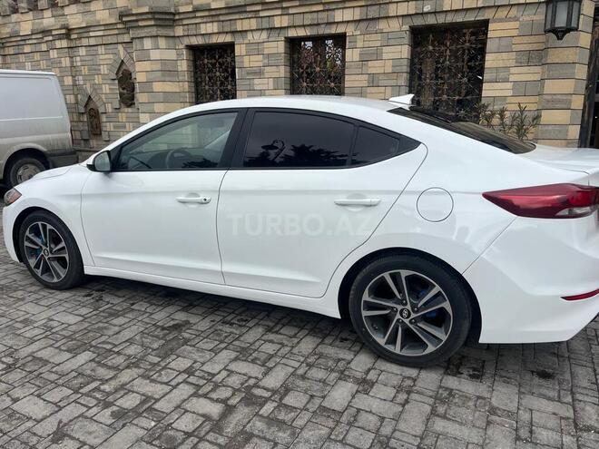 Hyundai Elantra 2017, 130,000 km - 2.0 l - Bakı
