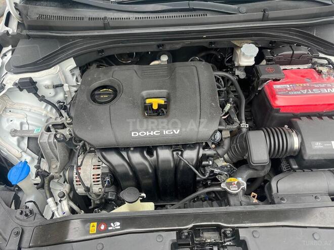 Hyundai Elantra 2017, 130,000 km - 2.0 l - Bakı