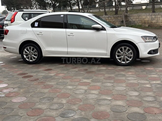 Volkswagen Jetta 2012, 178,763 km - 2.0 l - Sumqayıt