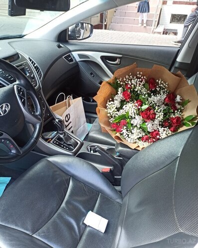 Hyundai Avante 2015, 200,500 km - 1.6 l - Bakı