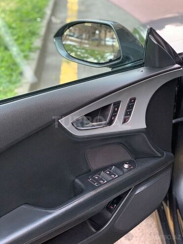 Audi A7 2011, 256,000 km - 3.0 l - Bakı